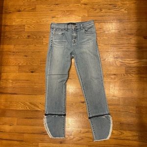 J Brand Ruby High Rise Crop Jean Frayed Hem size 24